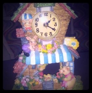 Selling my grandma's Antiques & porcelain collecti